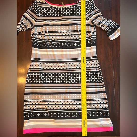 Eliza J. Geometric Print Black White Pink Shift Dress - Size 10 - Picture 8 of 8